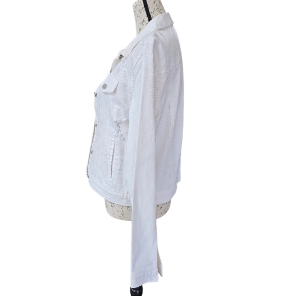 Love Tree Distressed White Denim Jean Jacket L - Picture 3 of 8
